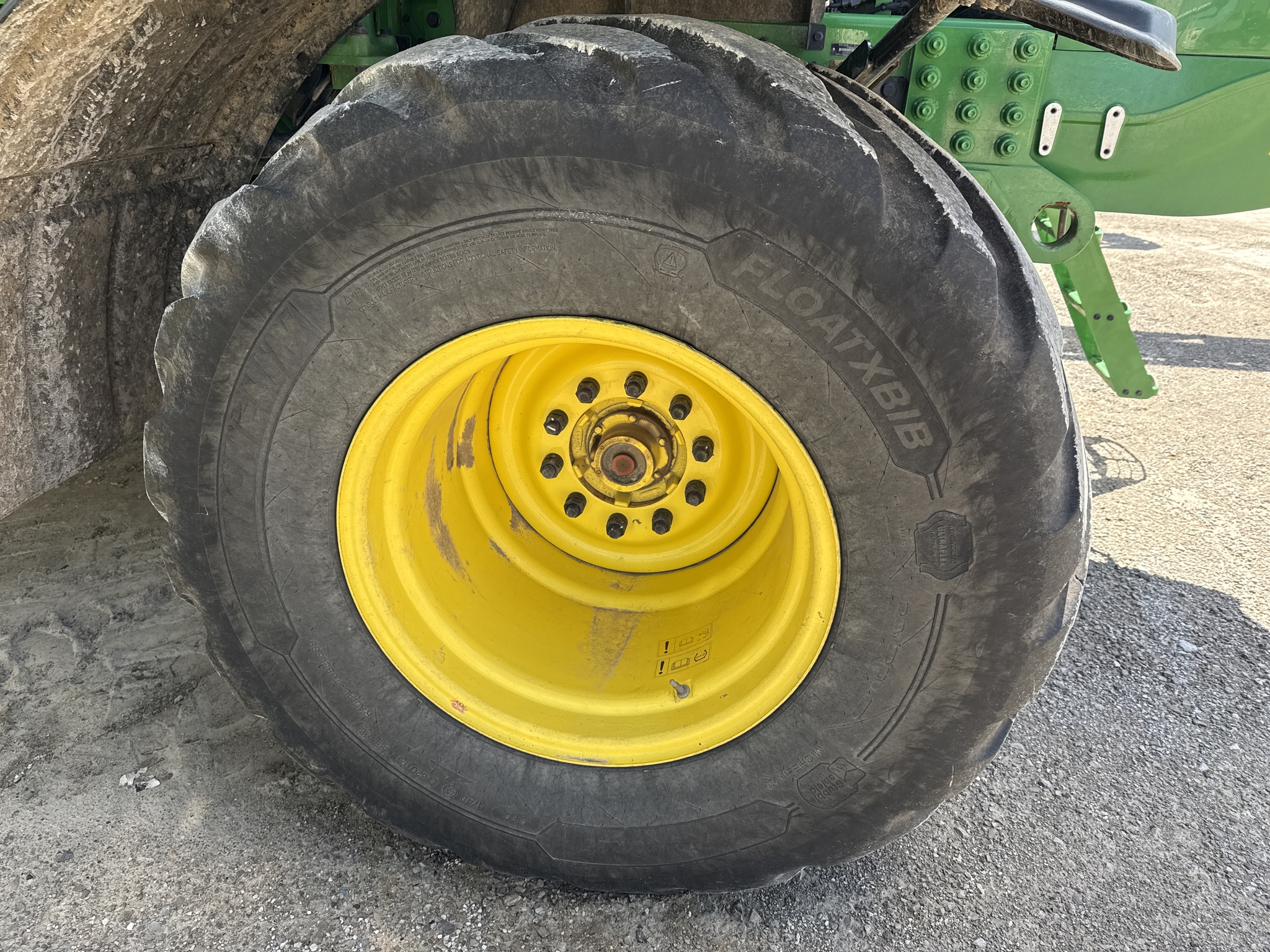 2023 John Deere 800R Image 58
