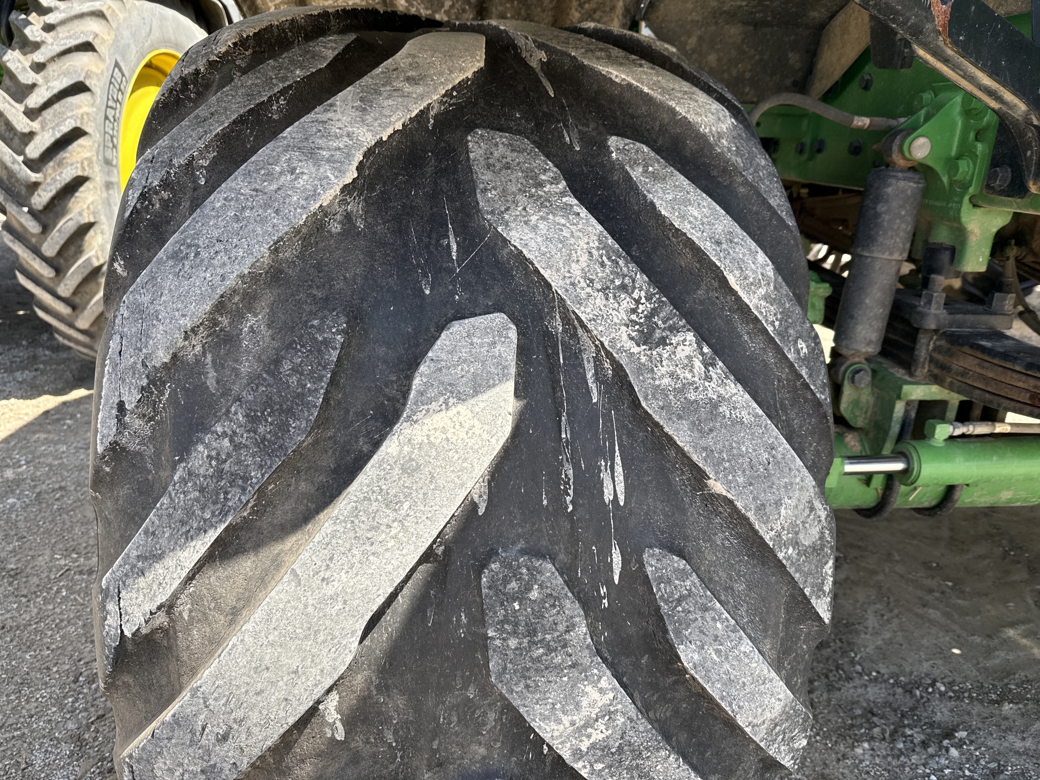 2023 John Deere 800R Image 59