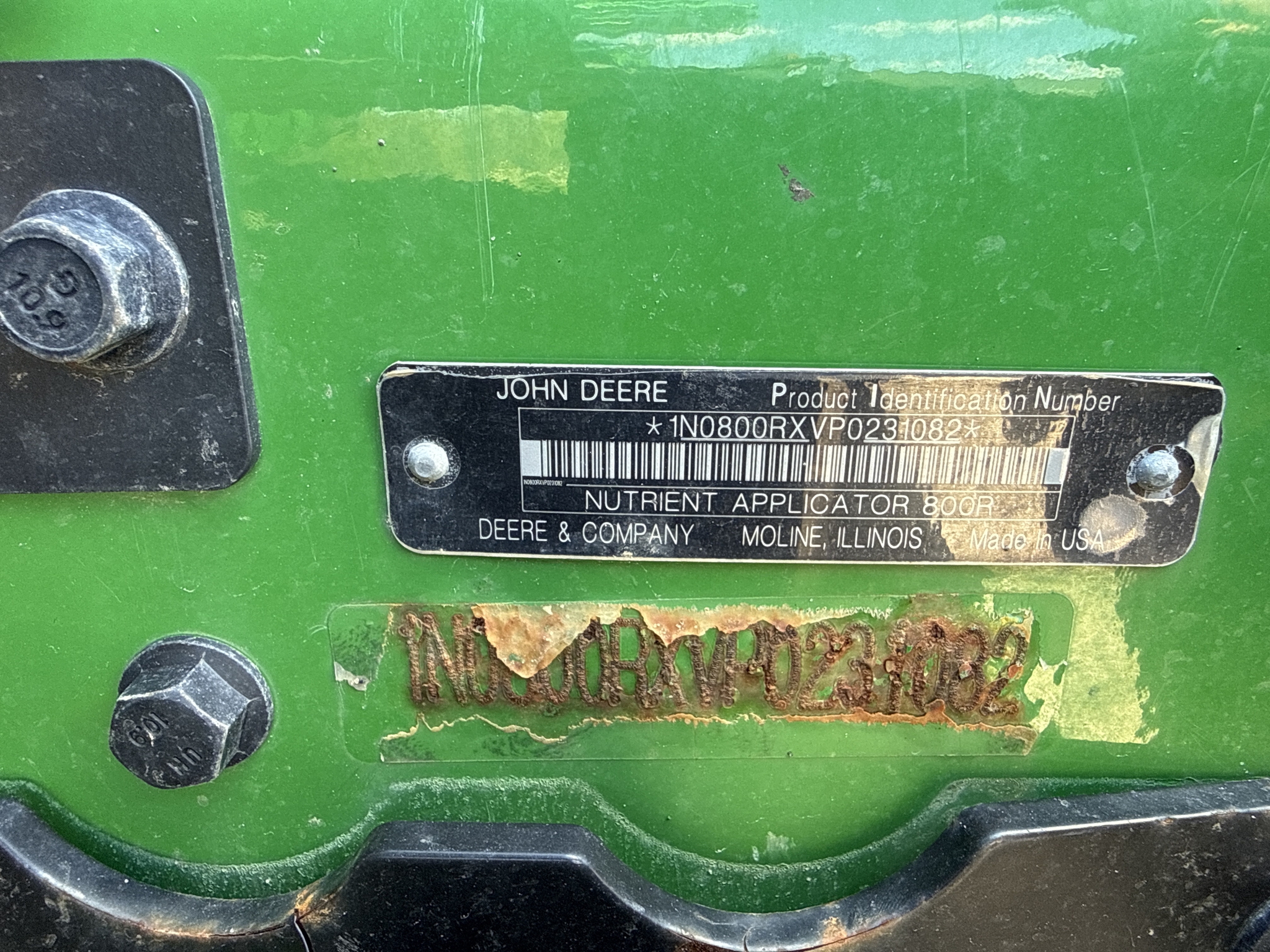 2023 John Deere 800R Image 104