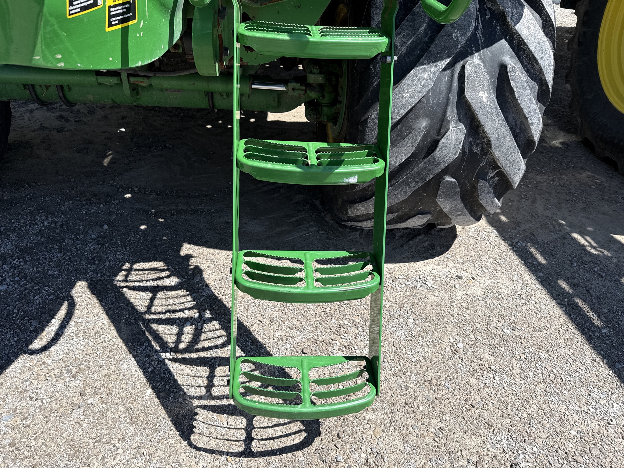 2023 John Deere 800R Image 62