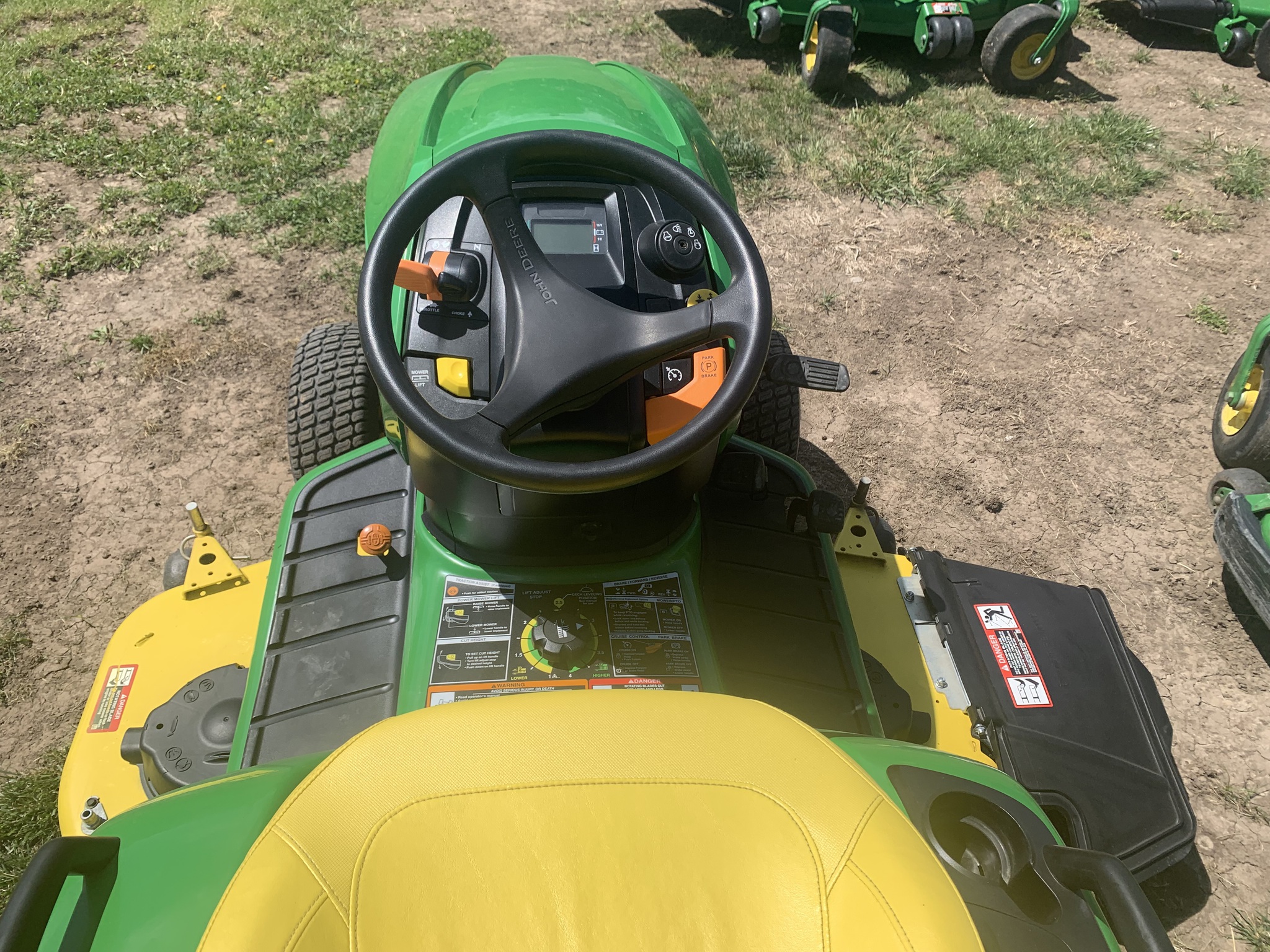  2022 John Deere X580 at Heritage Tractor in Smithville, MO