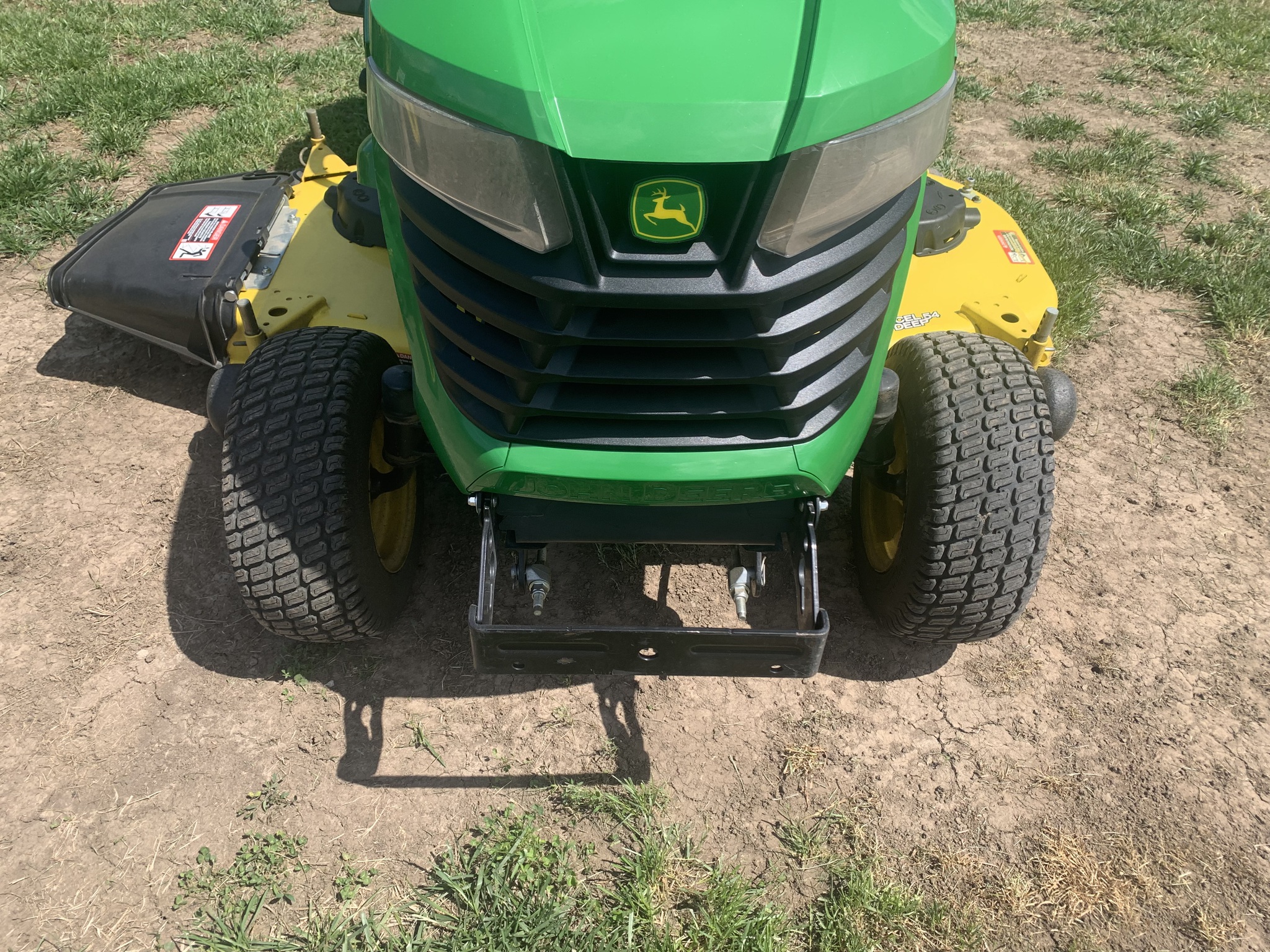  2022 John Deere X580 at Heritage Tractor in Smithville, MO