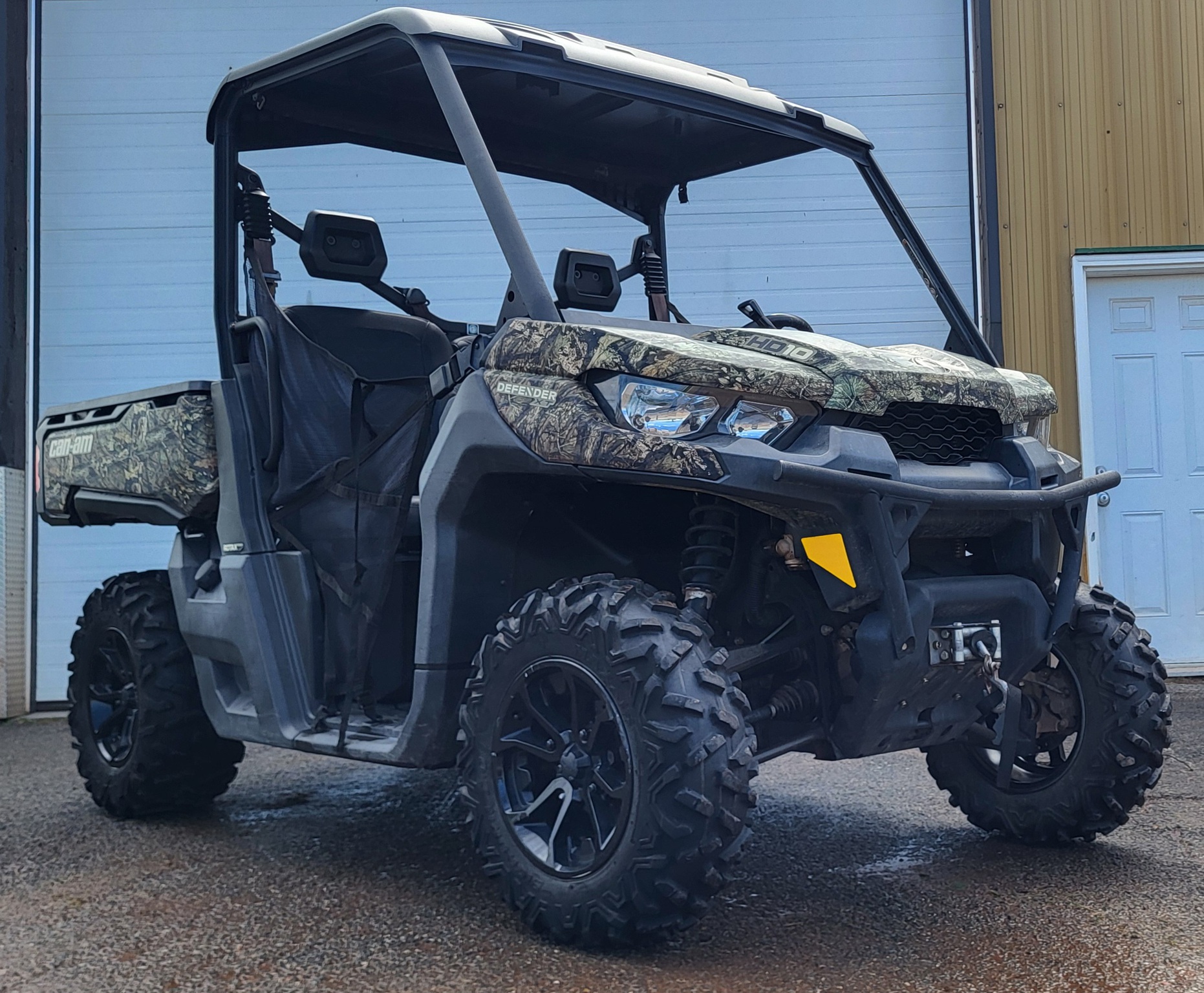 2018 Can-Am DEFENDER XT HD10 Image 2