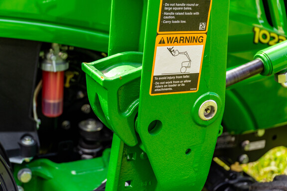 New In-Stock 2026 John Deere 1023E Compact Utility Tractors at Koenig Equipment in Knightstown, IN - Photo12