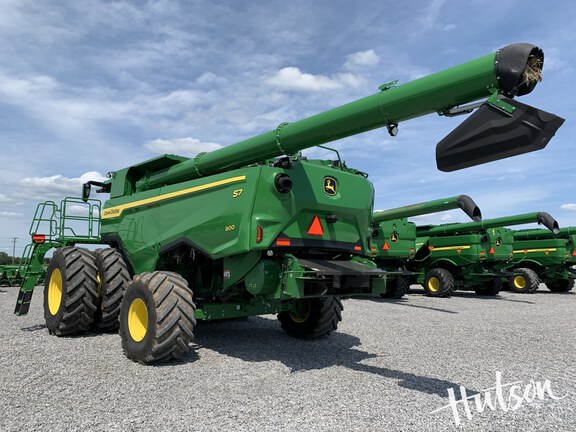 Photo of 2025 John Deere S7 800