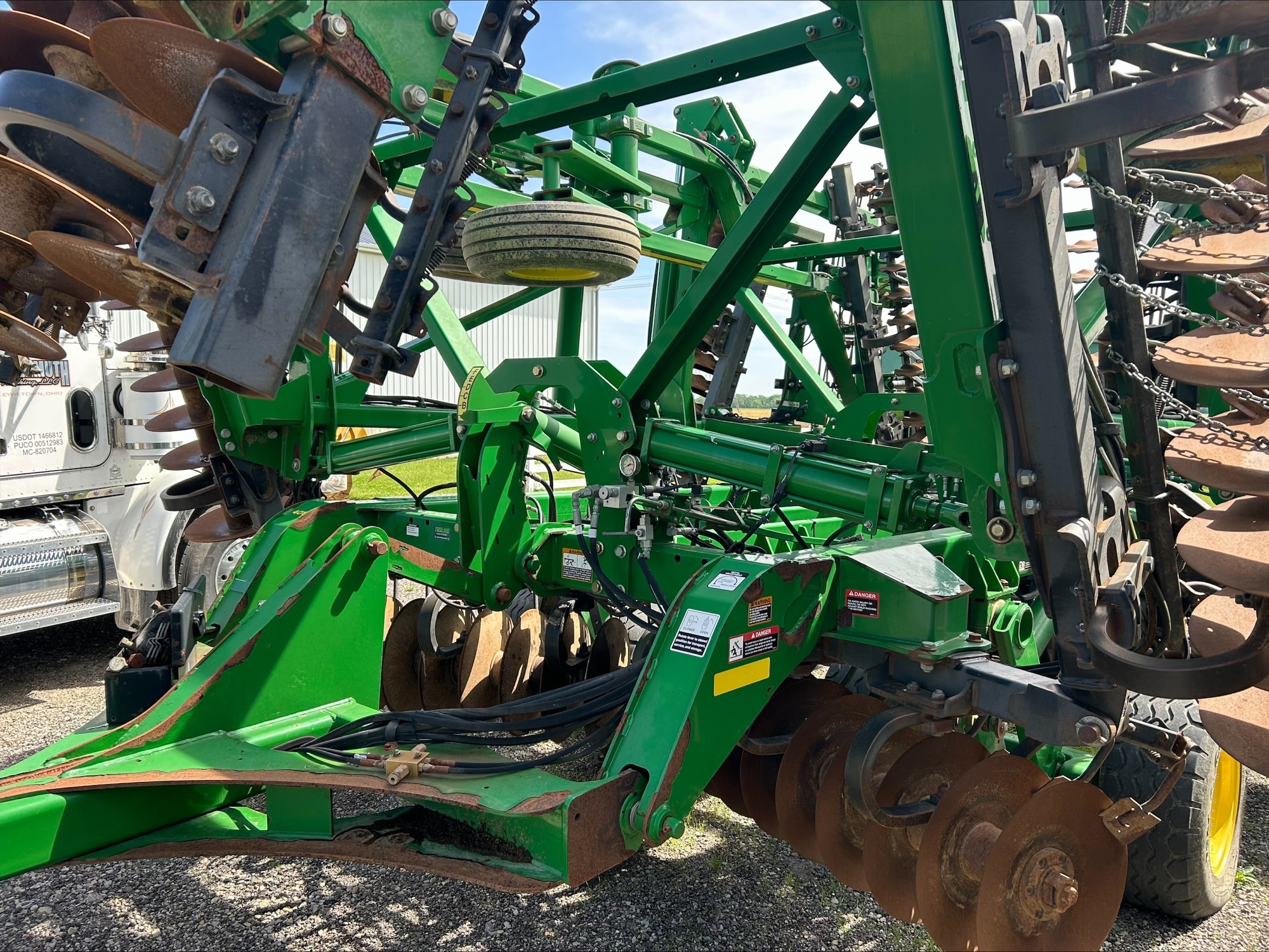 2013 John Deere 2623VT Image 7