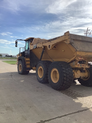 2022 John Deere 260E