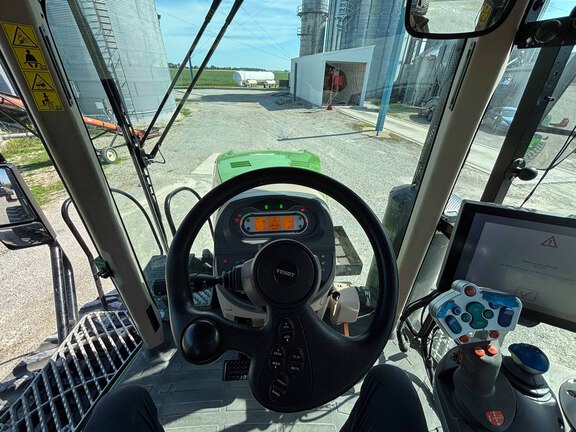 Used 2022 Fendt 940 Vario MT Track Tractors at Koenig Equipment in Anna, OH - Photo34