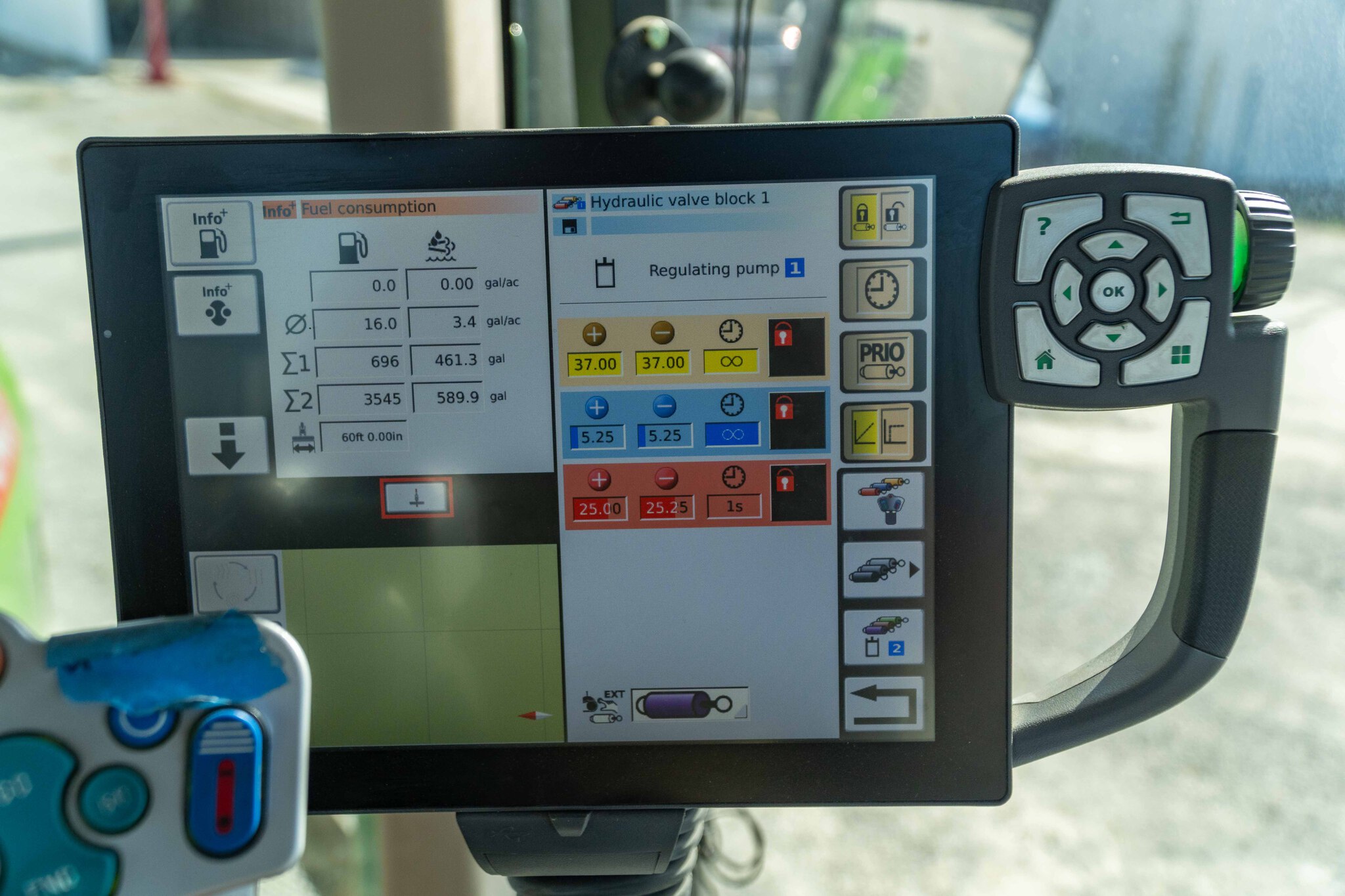 Used 2022 Fendt 940 Vario MT Track Tractors at Koenig Equipment in Anna, OH - PhotoXL39