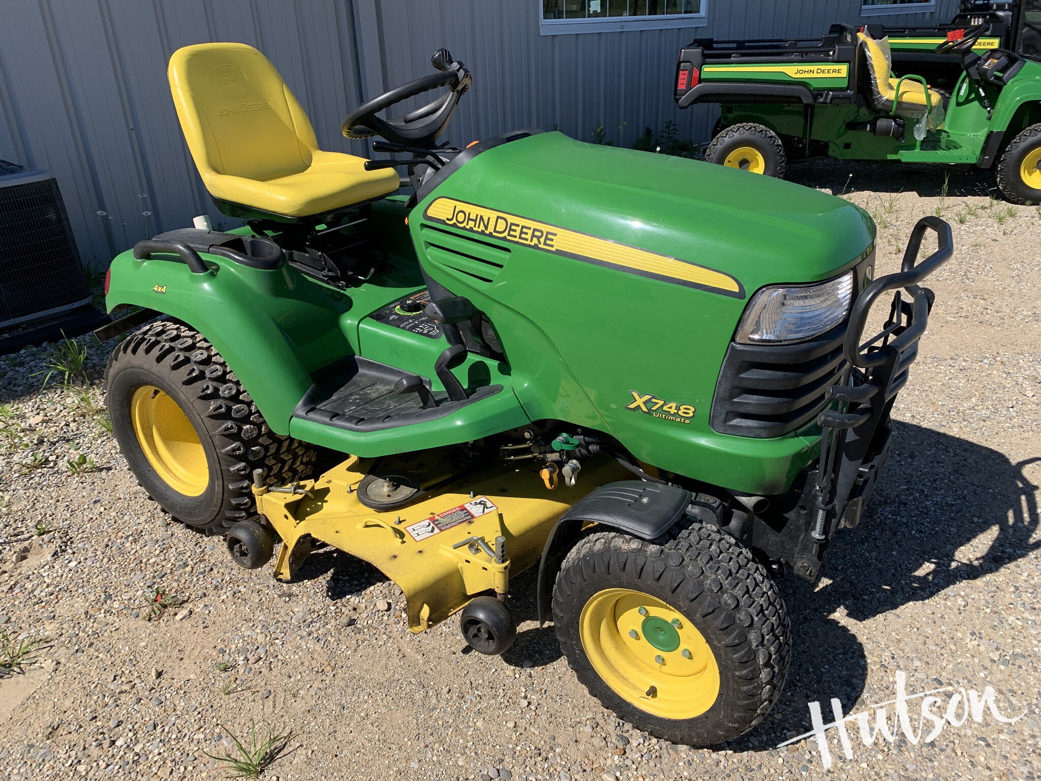 2011 John Deere X748