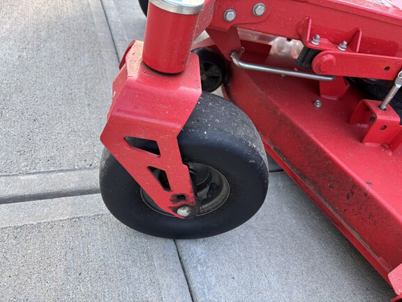 Used 2021 Gravely ZTX52 Zero Turn Mowers at Koenig Equipment in Germantown, OH - Photo4