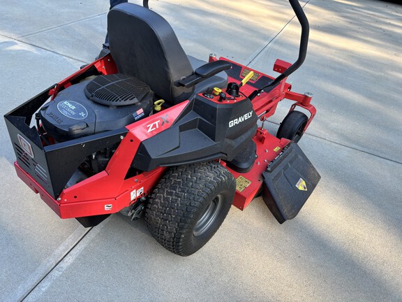 Used 2021 Gravely ZTX52 Zero Turn Mowers at Koenig Equipment in Germantown, OH - Photo13
