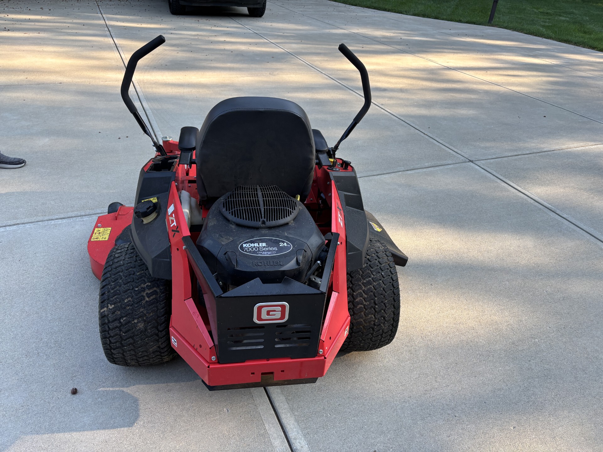 Used 2021 Gravely ZTX52 Zero Turn Mowers at Koenig Equipment in Germantown, OH - PhotoXL12