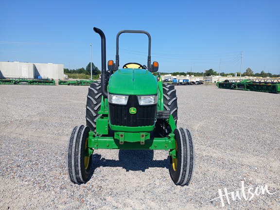 Photo of 2022 John Deere 5045E