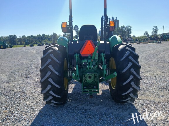 Photo of 2022 John Deere 5045E