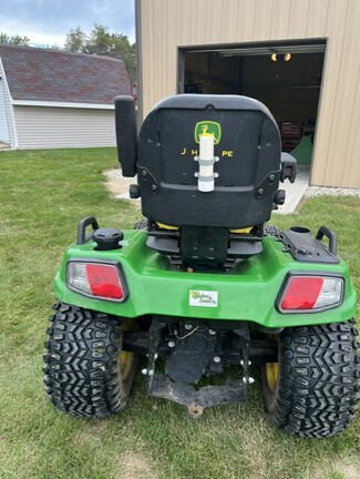 Photo of 2016 John Deere X738