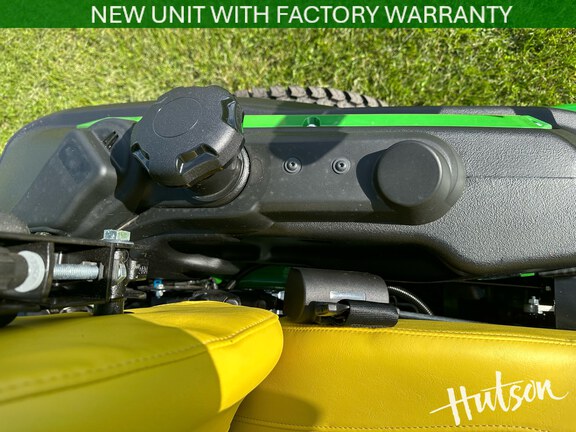 Photo of 2025 John Deere Z955M