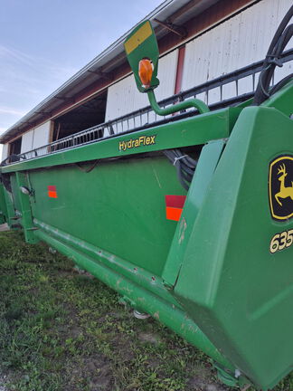 Photo of 2012 John Deere 635F