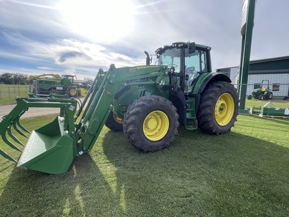 Used 2022 John Deere 6175M Row Crop Tractors at Horizon Ag & Turf in Warburg, AB - Photo4