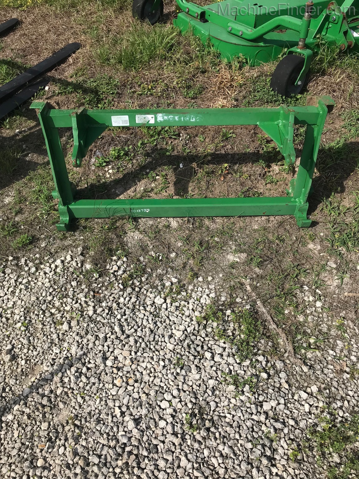 2014 John Deere ADAPTER EURO TO JD 600/700 Image 1