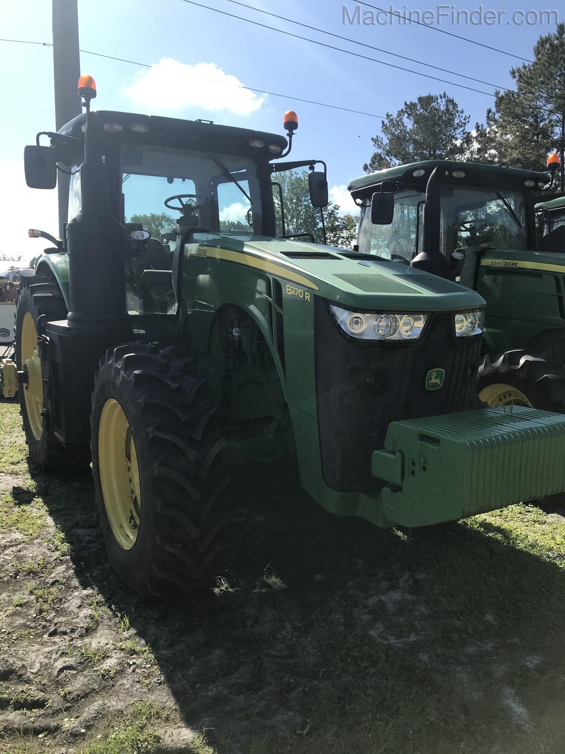 2017 John Deere 8270R Image 1