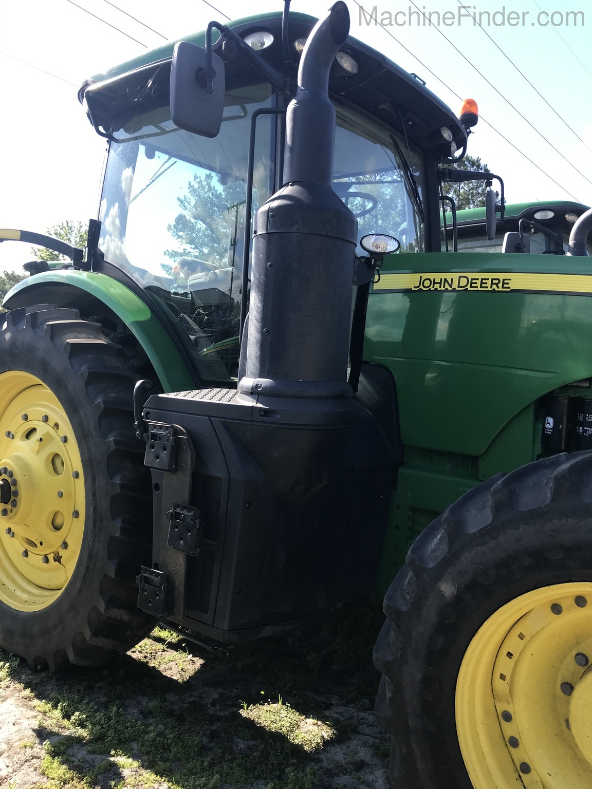 2017 John Deere 8270R Image 2