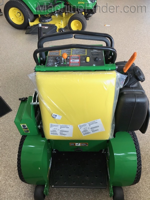 2021 John Deere 636M Image 4