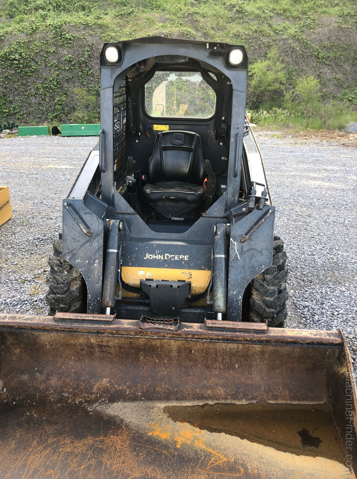 2016 John Deere 316GR Image 3