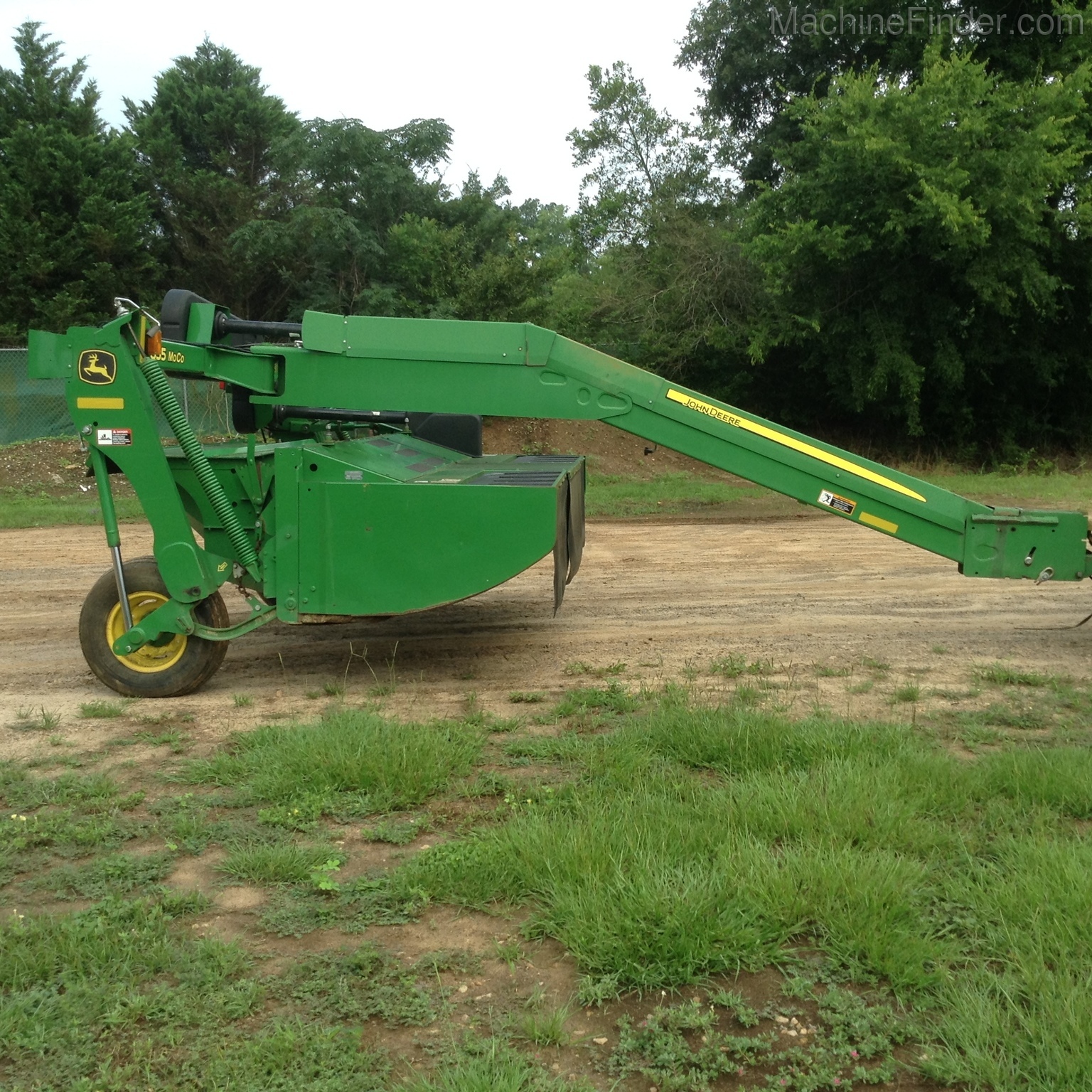 2015 John Deere 835 Image 3