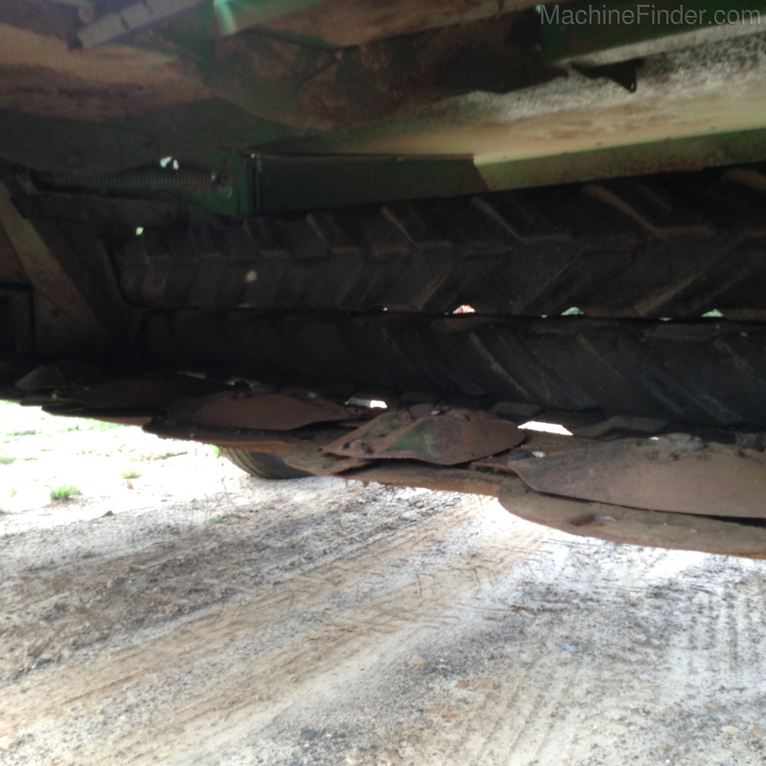 2015 John Deere 835 Image 9