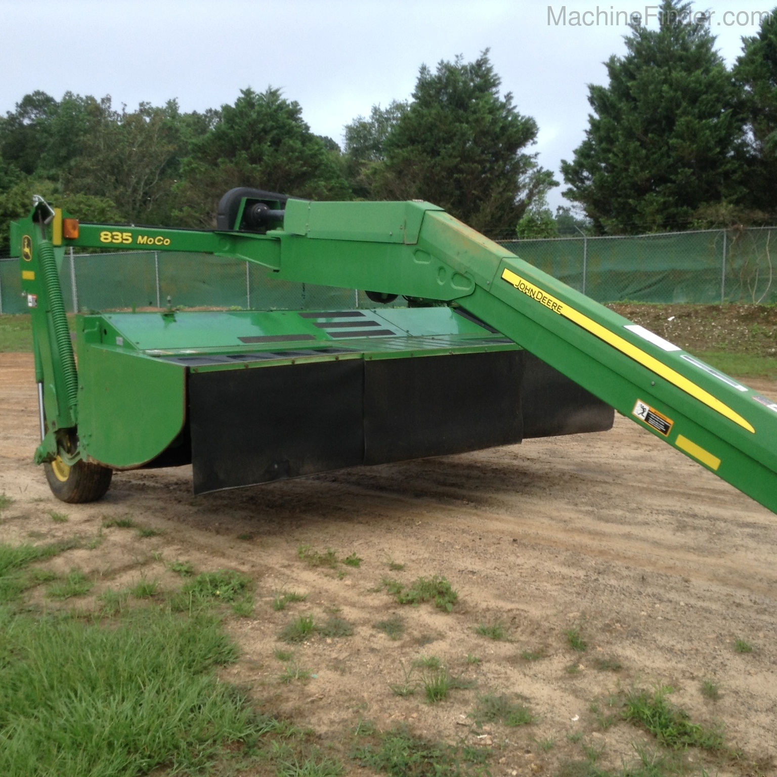2015 John Deere 835 Image 1