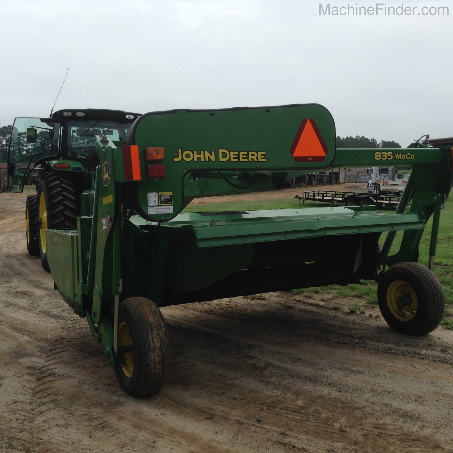 2015 John Deere 835 Image 6