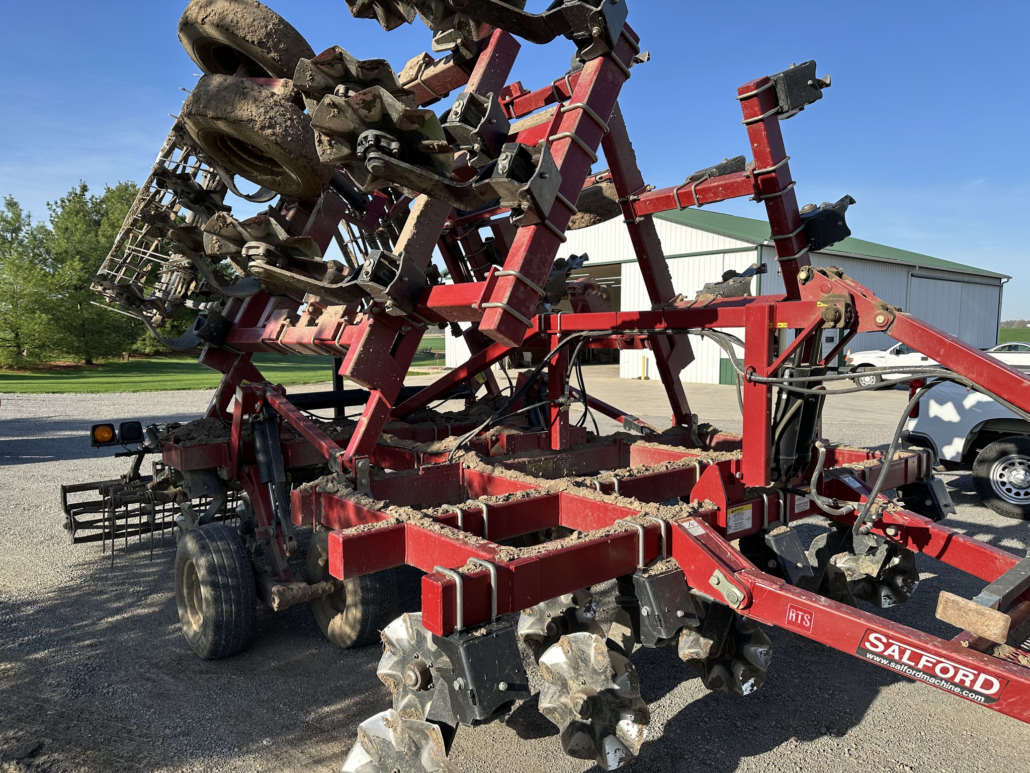 2012 Salford 570 Image 5