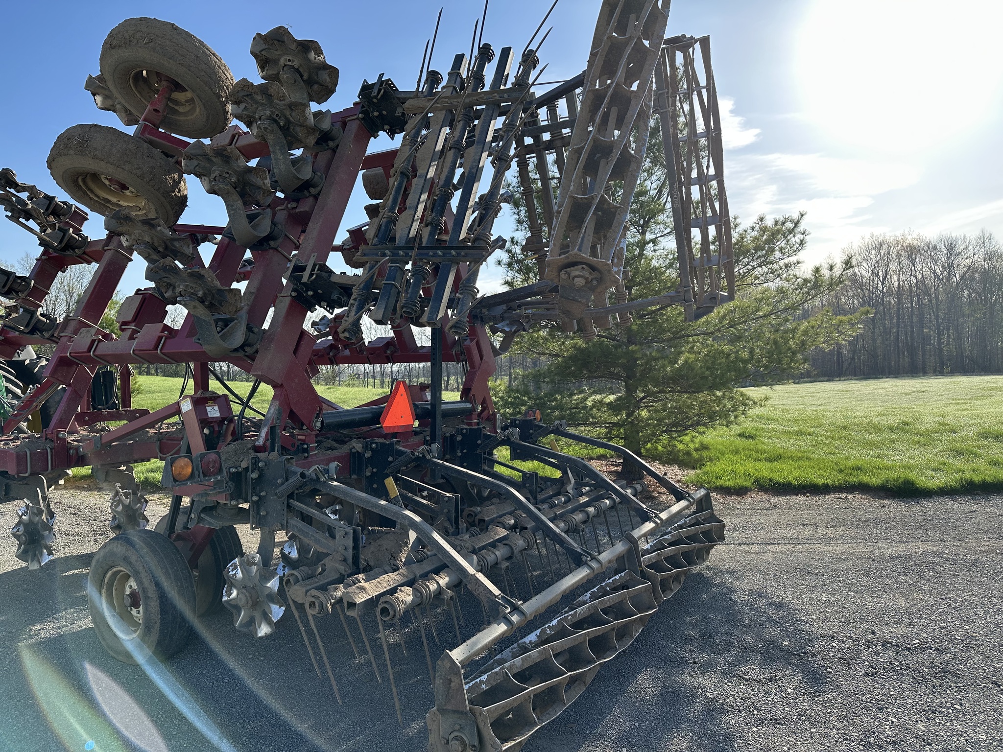 2012 Salford 570 Image 3