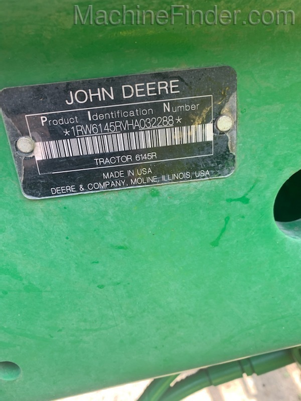 2017 John Deere 6145R Image 6