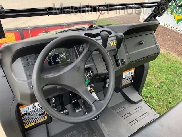 2020 John Deere XUV590M Image 6