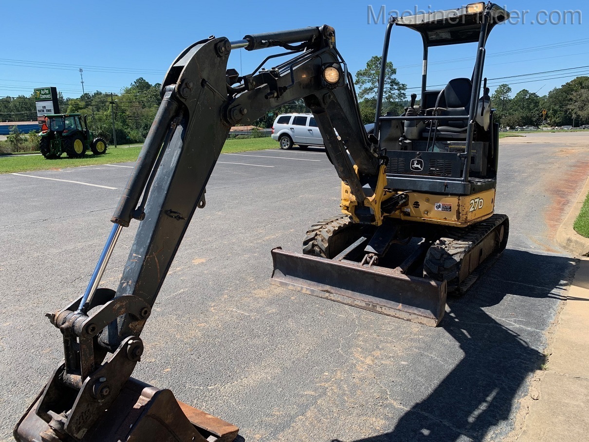 2015 John Deere 27D Image 5