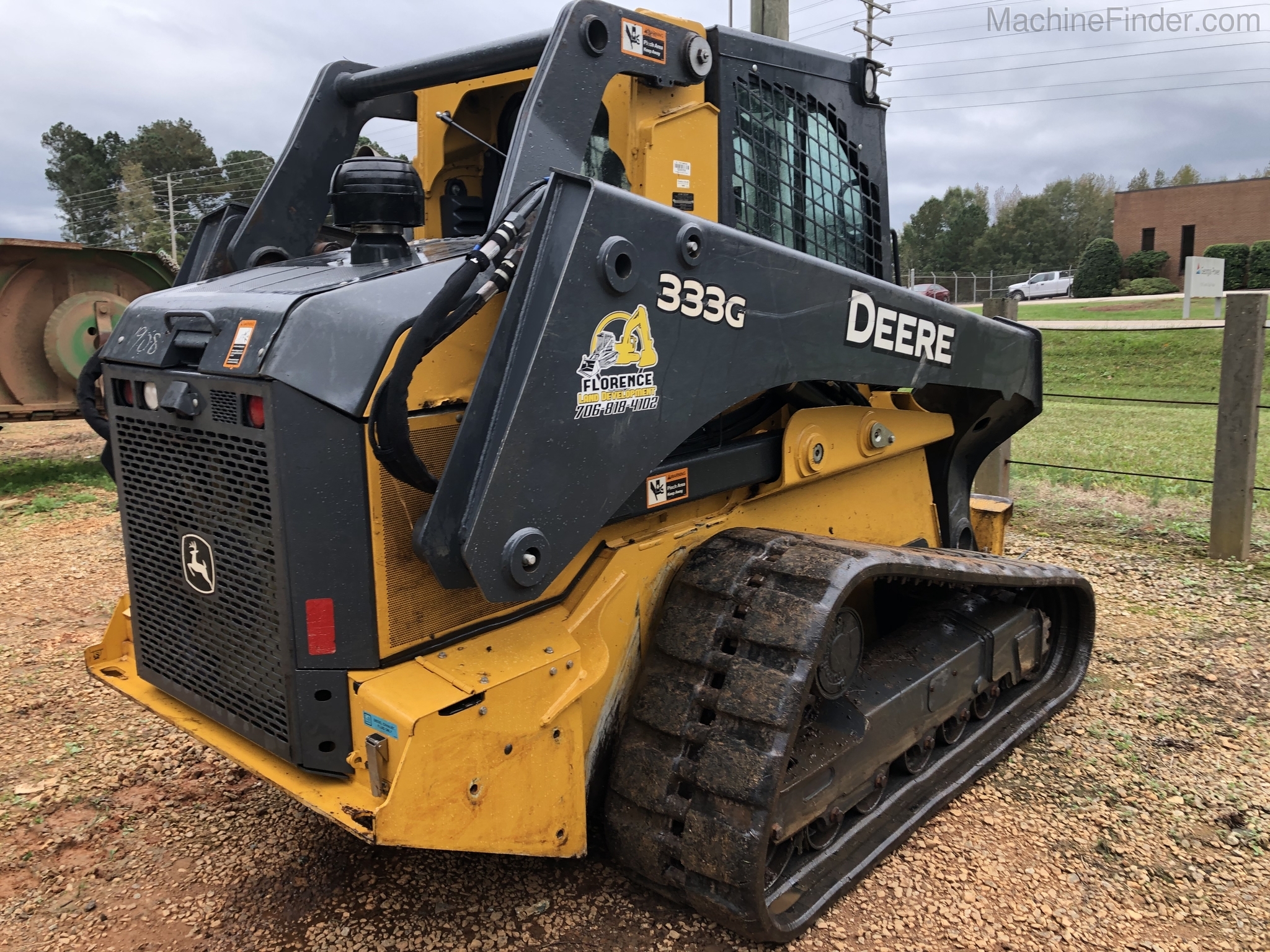 2019 John Deere 333G Image 6