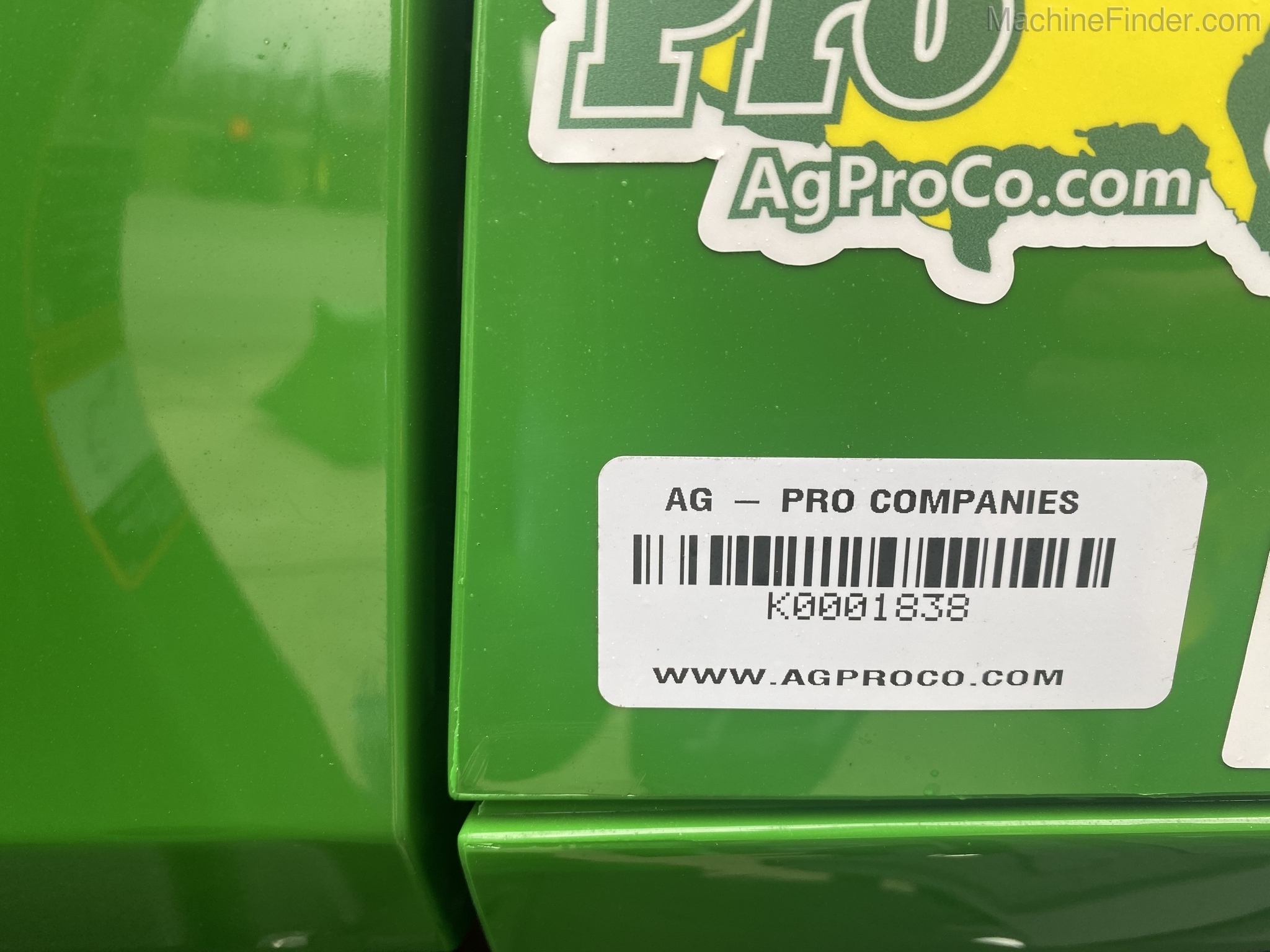 2021 John Deere 3038E Image 8