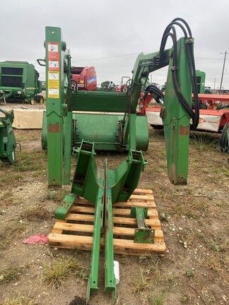 John Deere 740 Image 3