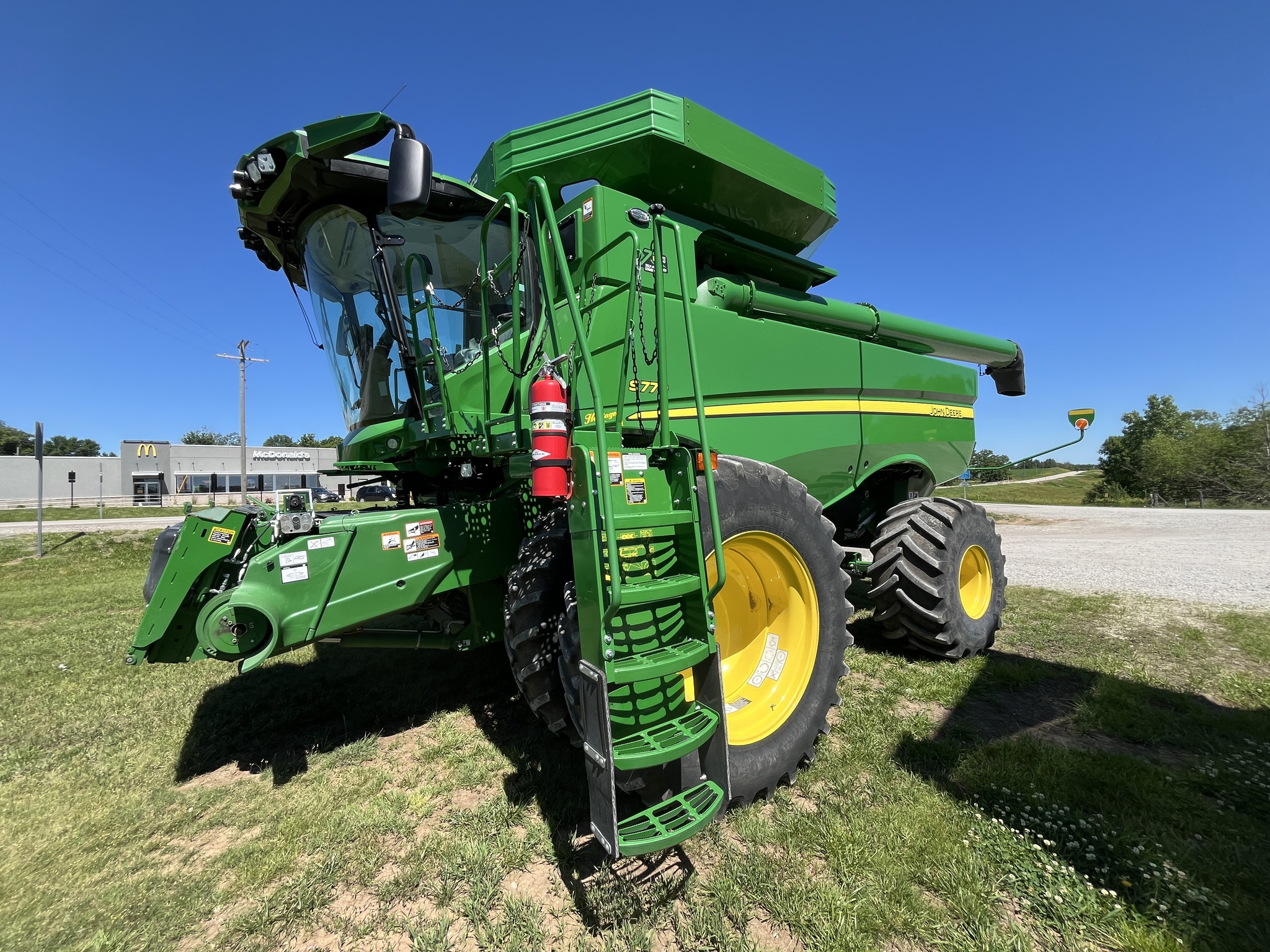 2022 John Deere S770 at Heritage Tractor in Seneca, KS