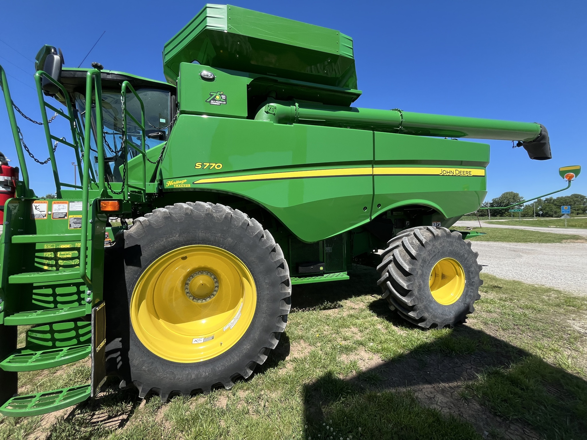  2022 John Deere S770 at Heritage Tractor in Seneca, KS