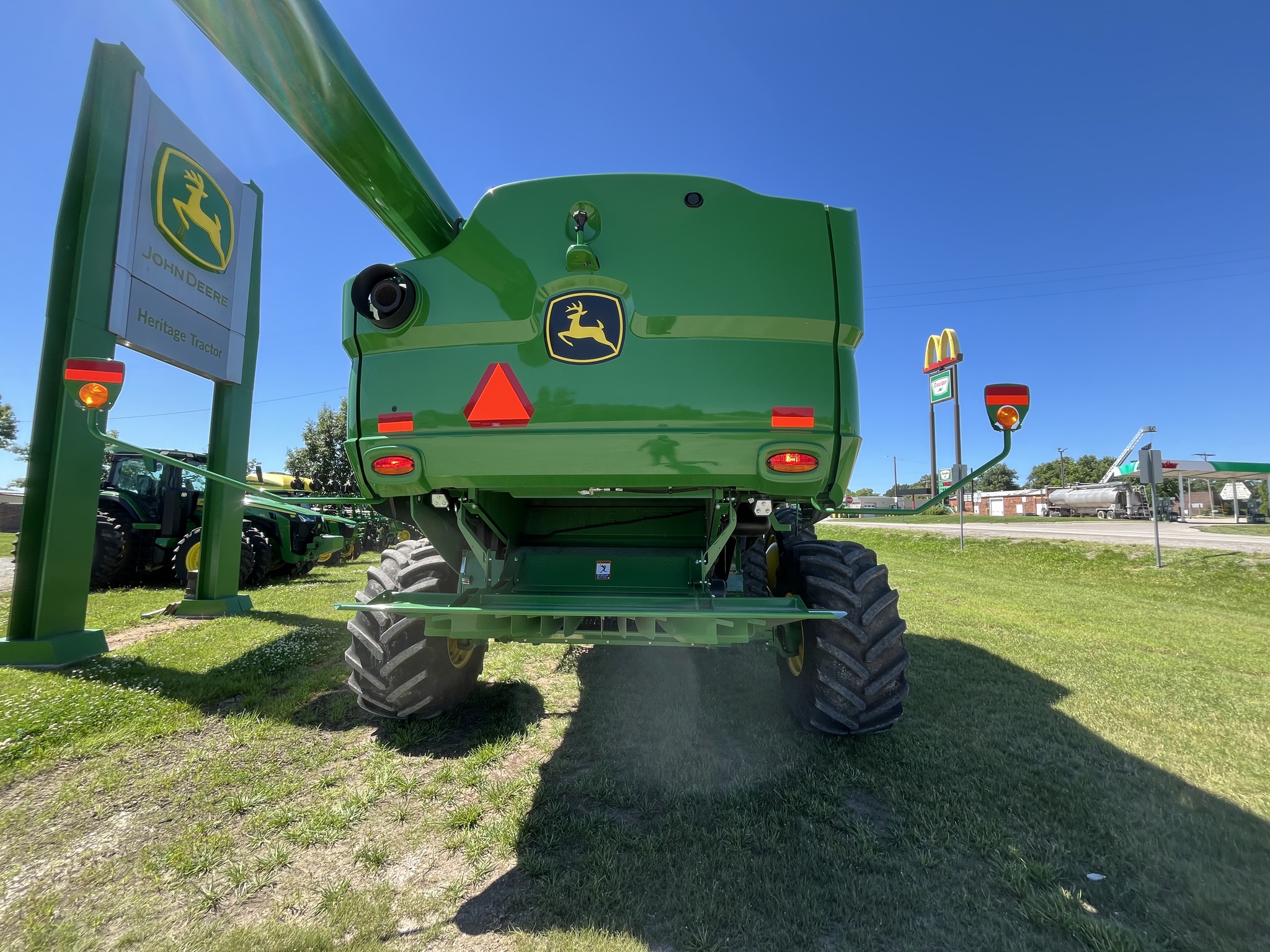  2022 John Deere S770 at Heritage Tractor in Seneca, KS