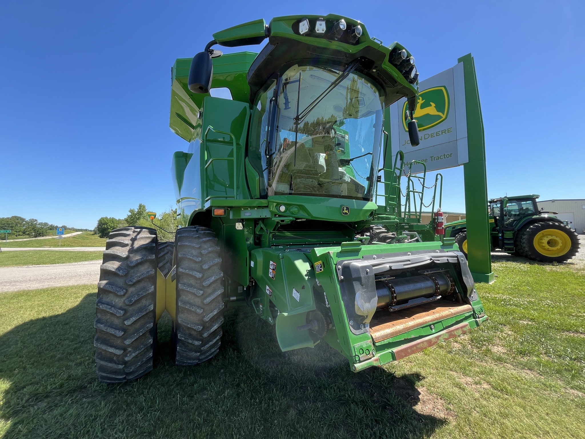  2022 John Deere S770 at Heritage Tractor in Seneca, KS