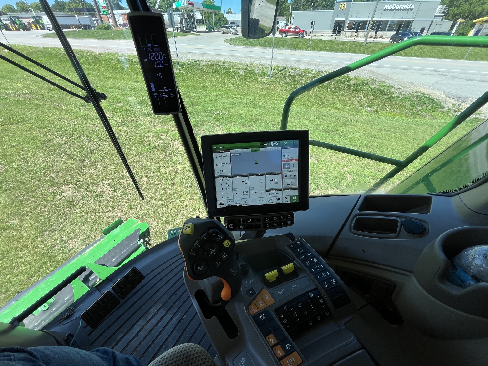  2022 John Deere S770 at Heritage Tractor in Seneca, KS