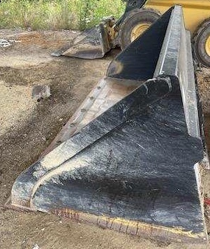 2021 John Deere BYT10314 SS, CTL, HIGH-VOLUME BUCKET Photo 4