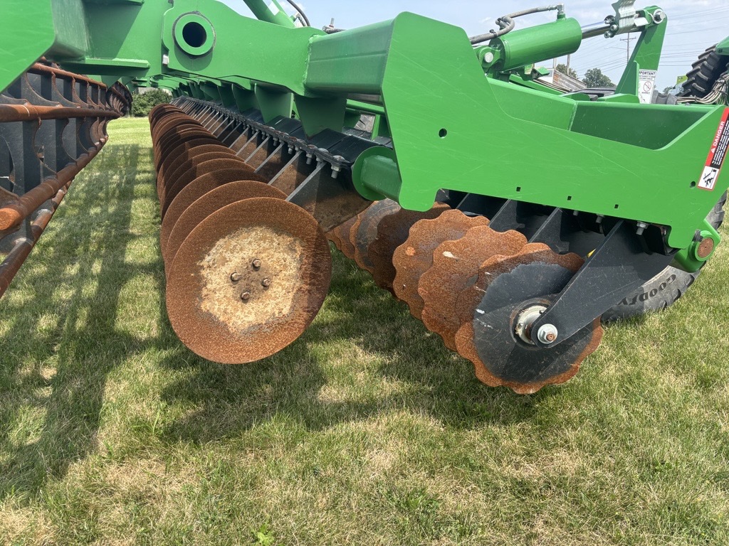 2022 John Deere 2680H Image 16