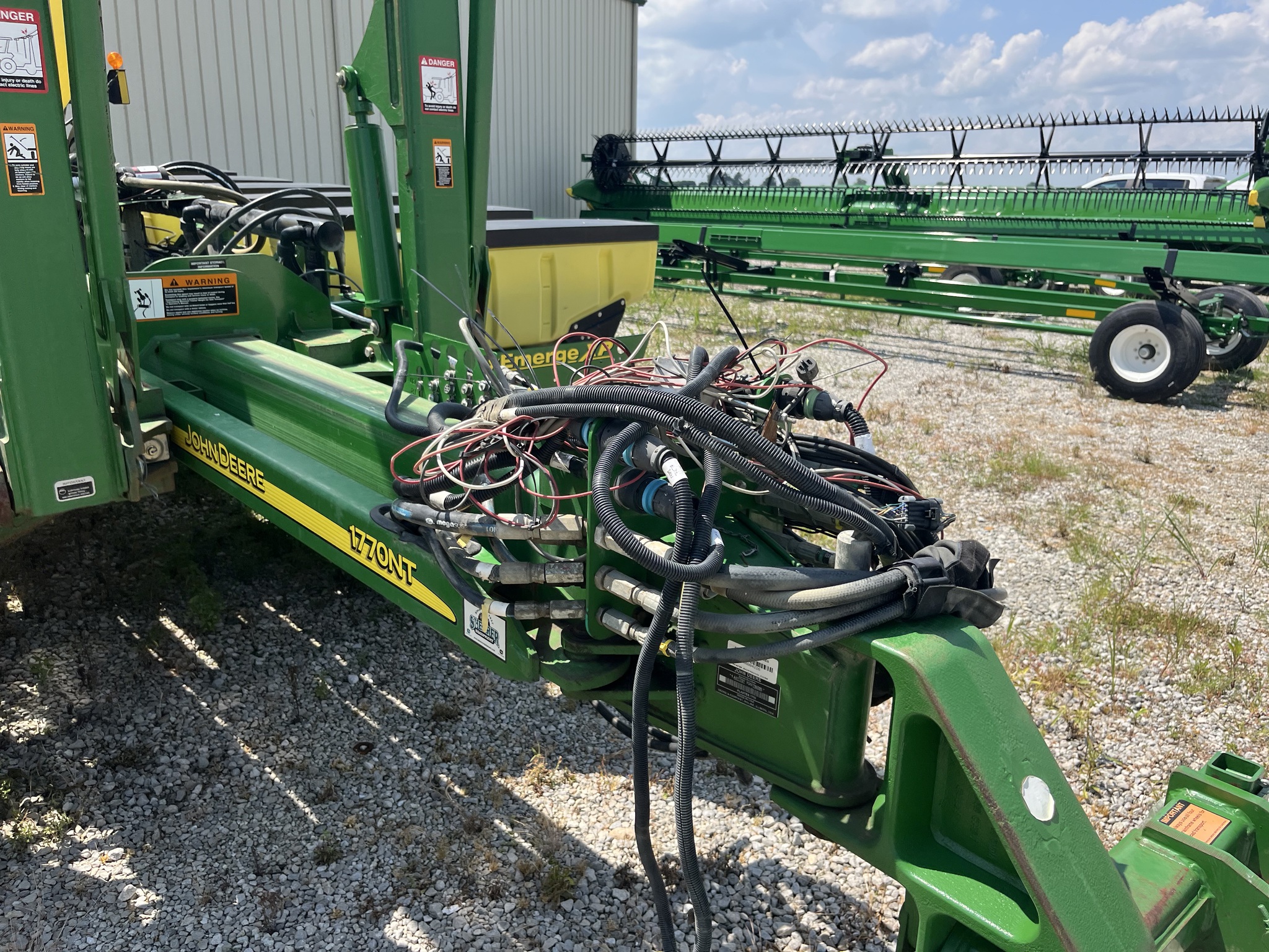 2013 John Deere 1770NT Image 11