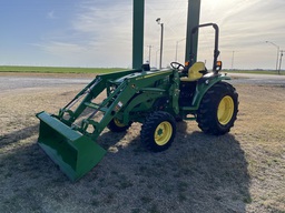 2019 John Deere 4044R