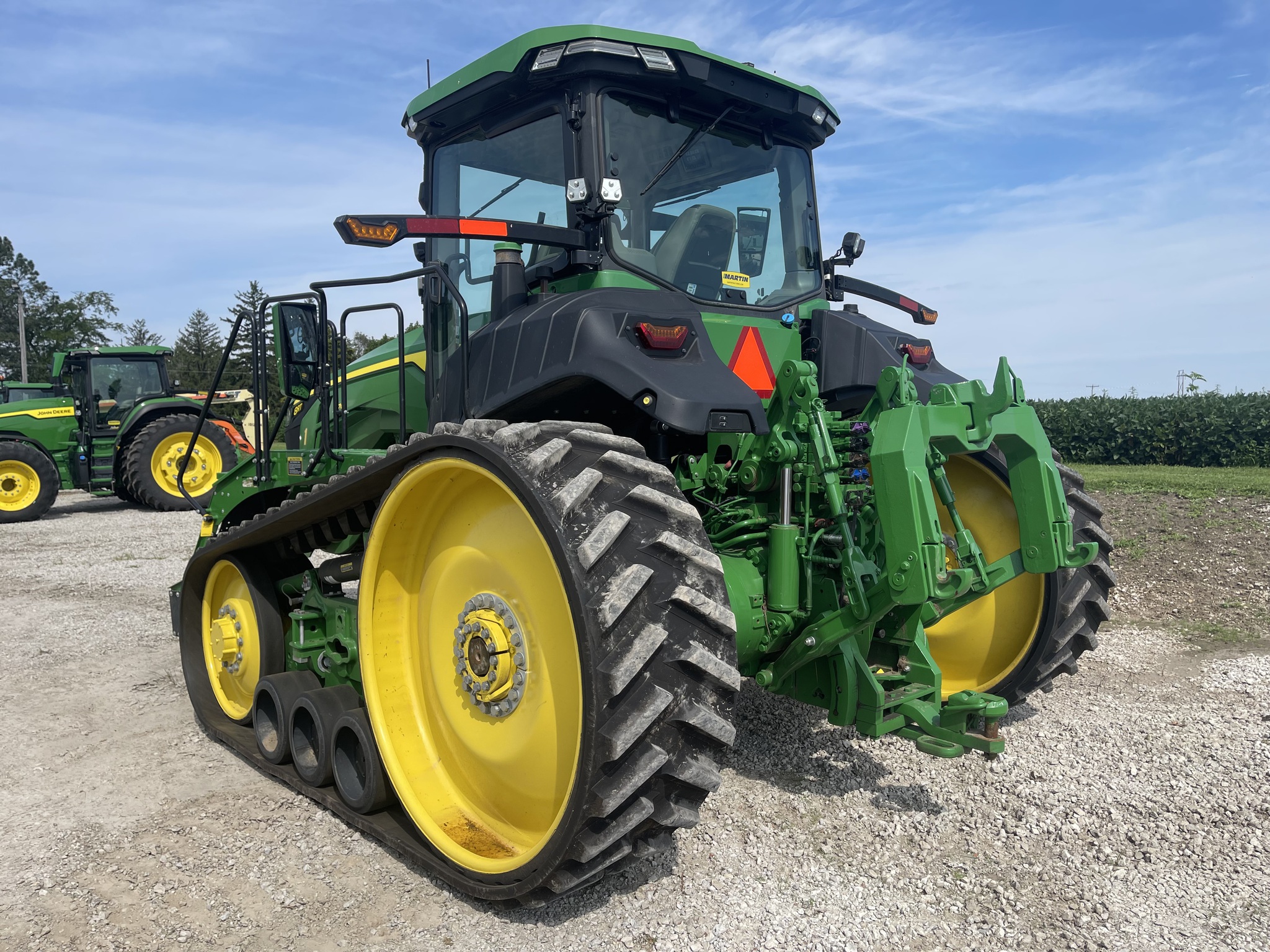  2023 John Deere 8RT 370 at Heritage Tractor in Kewanee, IL